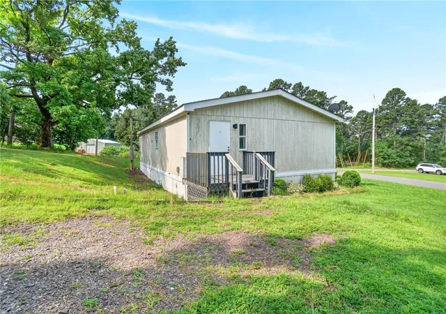 4th image of 20 White Rd, Russellville, AR 72802 | MLS# 1353441