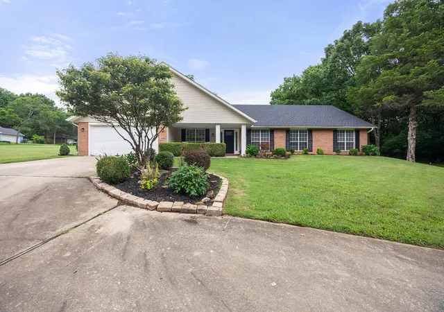 1st image of 2362 Kantz Ln, Fayetteville, AR 72703 | MLS# 1353107