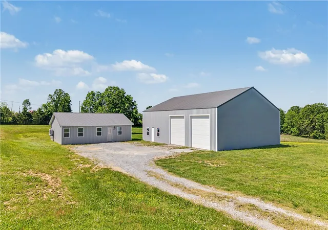 Homes for sale in Hindsville, AR | 267 Madison 7720, Hindsville, AR 72738 | MLS# 1353323