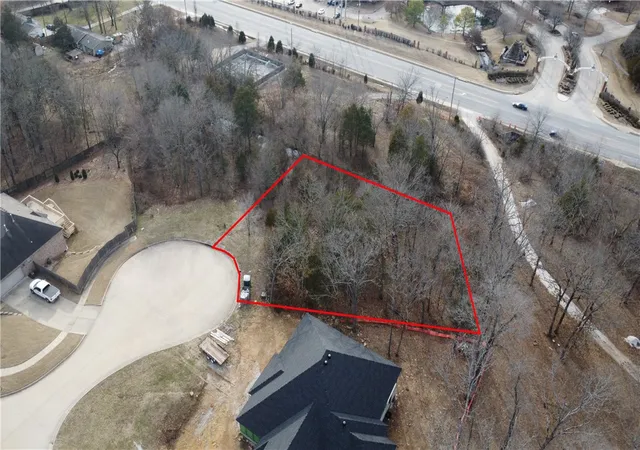2nd image of 2602 E Red Deer Ct, Fayetteville, AR 72701 | MLS# 1353356