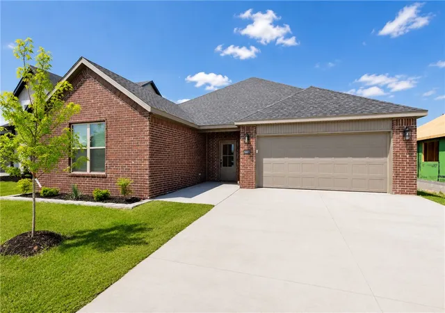 Photo 1 of Single family home for sale at 6605 Sw Basswood, Bentonville, AR 72713 | MLS# 1352871 | Listing updated on 2026-08-03