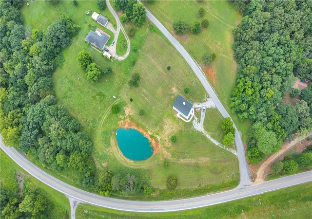 4th image of 144 Madison 6501, Huntsville, AR 72740 | MLS# 1353416