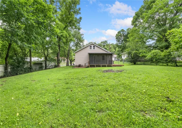 4th image of 1101 N Maple St, Harrison, AR 72601 | MLS# 1353448