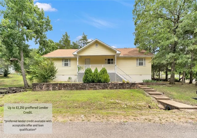 Homes for sale in Holiday Island, AR | 27 N Star Loop, Holiday Island, AR 72631 | MLS# 1352732