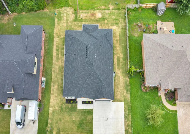 3rd image of 2702 Cortney Cir, Siloam Springs, AR 72761 | MLS# 1353572