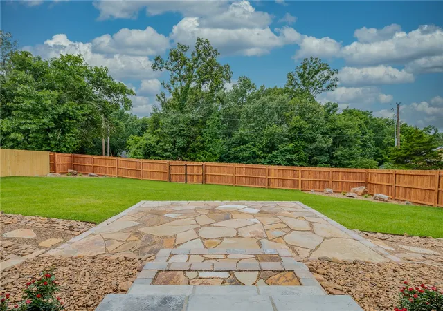 5th image of 9 Clevedon Cir, Bella Vista, AR 72715 | MLS# 1353445