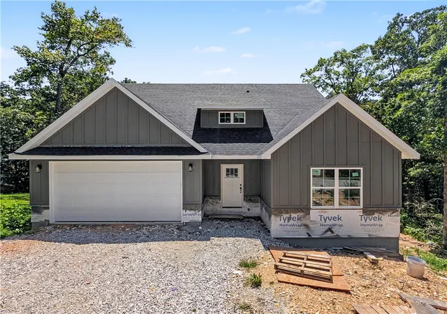 Photo 1 of Single family home for sale at 7 Bexhill Cir, Bella Vista, AR 72714 | MLS# 1353631 | Listing updated on 2026-07-29