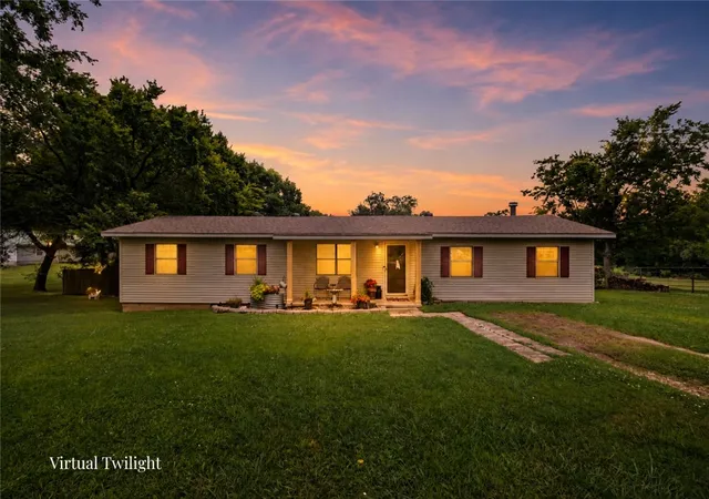Photo 1 of Single family home for sale at 4270 Reed Ave, Lowell, AR 72745 | MLS# 1353643 | Listing updated on 2026-10-05