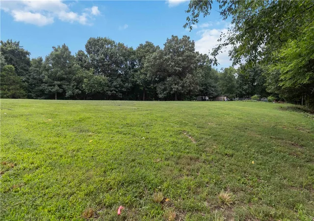 2nd image of Tract 1b, 3 Acres W Davis Rd, Fayetteville, AR 72704 | MLS# 1353627