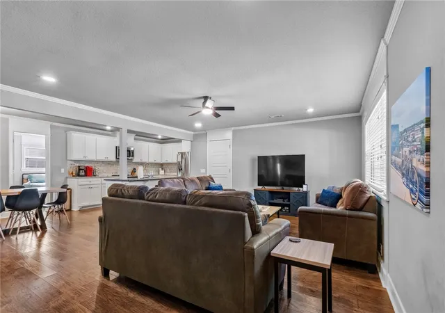 4th image of 802 Nw J St, Bentonville, AR 72712 | MLS# 1351213