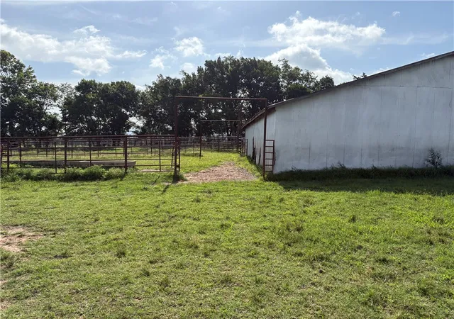 2nd image of 14806 Prairie Grove Lake Rd, Prairie Grove, AR 72753 | MLS# 1353707