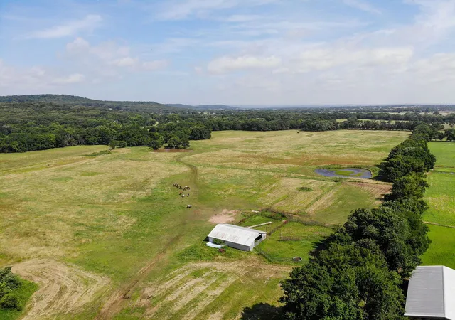 43rd image of 14806 Prairie Grove Lake Rd, Prairie Grove, AR 72753 | MLS# 1353707