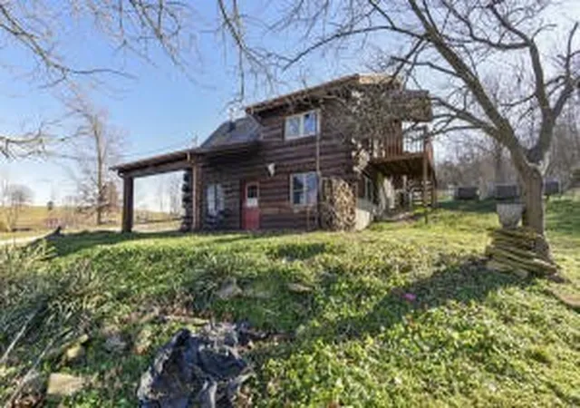 Homes for sale in Cassville, MO | 19005 Farm Road 1170, Cassville, MO 65625 | MLS# 1353748