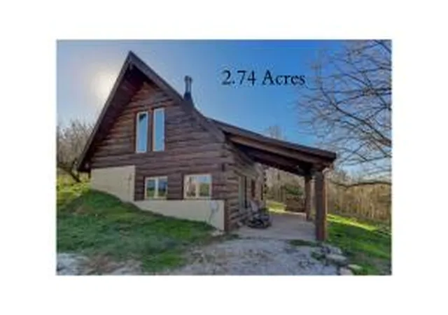 Homes for sale in Cassville, MO | 19005 Farm Road 1170, Cassville, MO 65625 | MLS# 1353748