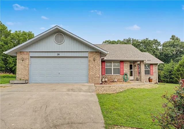 1st image of 29 Hebrides Ln, Bella Vista, AR 72715 | MLS# 1353628