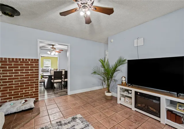 image of 1155 Jo Lynn St, Siloam Springs, AR 72761 | MLS# 1353734