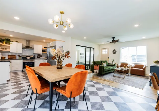 Photo 1 of Single family home for sale at 810 Nw Carson Dr, Bentonville, AR 72712 | MLS# 1353566 | Listing updated on 2026-06-30