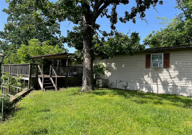 3rd image of 104 Blackwell Rd, Lead Hill, AR 72644 | MLS# 1353825