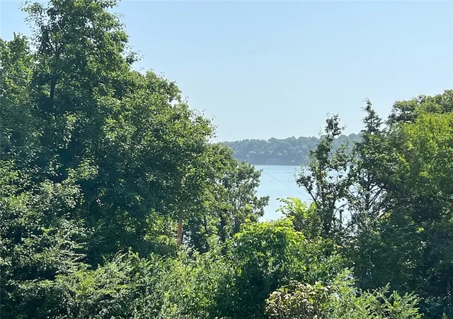 4th image of 104 Blackwell Rd, Lead Hill, AR 72644 | MLS# 1353825