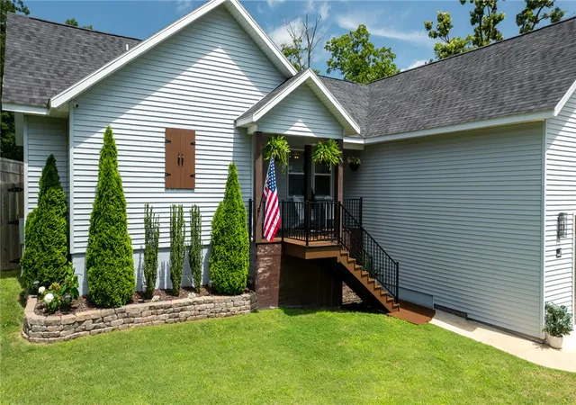2nd image of 17 Carsaig Cir, Bella Vista, AR 72715 | MLS# 1353763