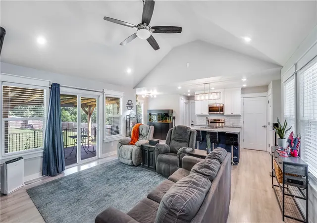 5th image of 17 Carsaig Cir, Bella Vista, AR 72715 | MLS# 1353763
