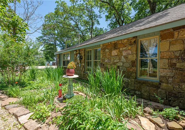Photo 2 of Single family home for sale at 22647 N Highway 71, Winslow, AR 72959 | MLS# 1353727 | Listing updated on 2026-08-04