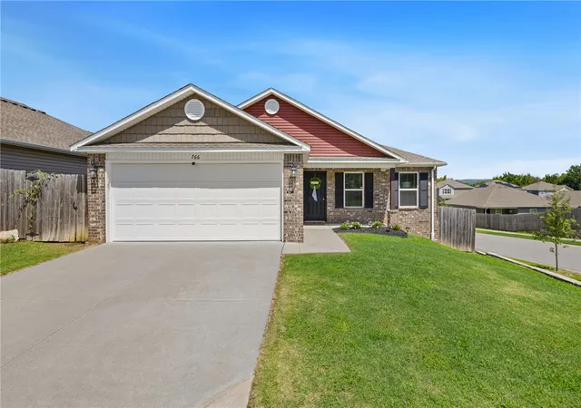1st image of 766 S Jaybird Ln, Fayetteville, AR 72701 | MLS# 1353738