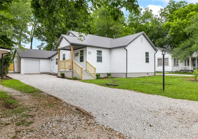 Homes for sale in Harrison, AR | 211 Lincoln, Harrison, AR 72601 | MLS# 1353884
