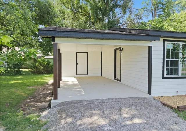 Homes for sale in Westville, OK | 1439 W Main St, Westville, OK 74965 | MLS# 1353644