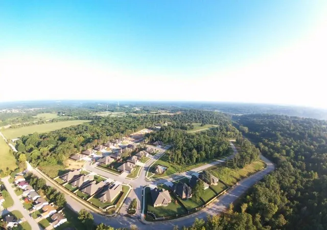 3rd image of 2301 Steinbeck Dr, Bentonville, AR 72712 | MLS# 1353358