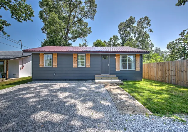 32nd image of 13867 Saratoga Dr, Rogers, AR 72758 | MLS# 1353526