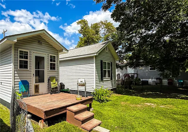 Photo 4 of Sale Pending at 614 NE 2nd Street, Atkins, AR 72823 | MLS# 1353840 | Listing updated on 2026-07-20