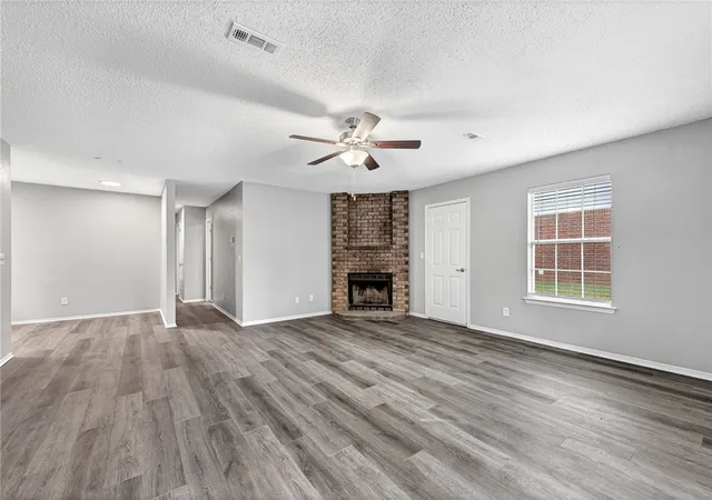 2nd image of 1486 N Boxley Ave, Fayetteville, AR 72704 | MLS# 1352909