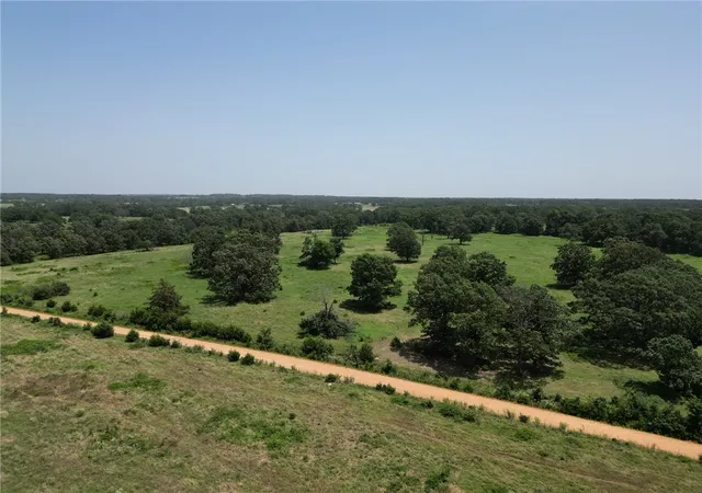 5th image of 12281 Benson Rd, Gravette, AR 72736 | MLS# 1353639