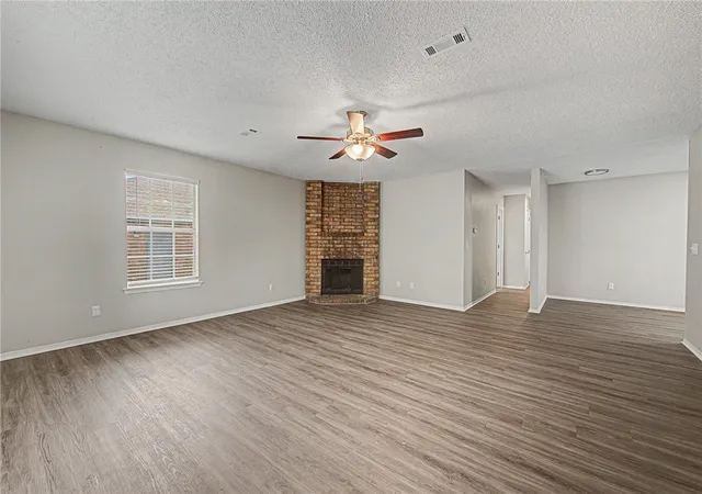 2nd image of 1488 N Boxley Ave, Fayetteville, AR 72704 | MLS# 1352921