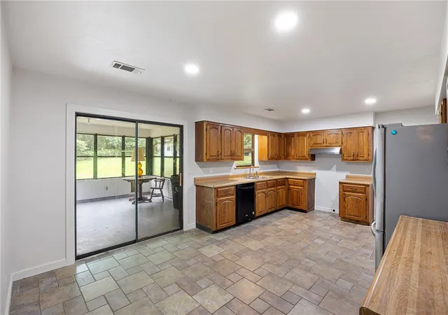 Photo 5 of Sale Pending at 826 E 164 Highway, Dover, AR 72837 | MLS# 1353389 | Listing updated on 2026-08-26
