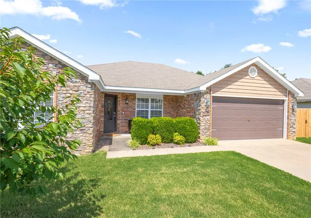 2nd image of 5410 Regent Rd, Bentonville, AR 72713 | MLS# 1354002