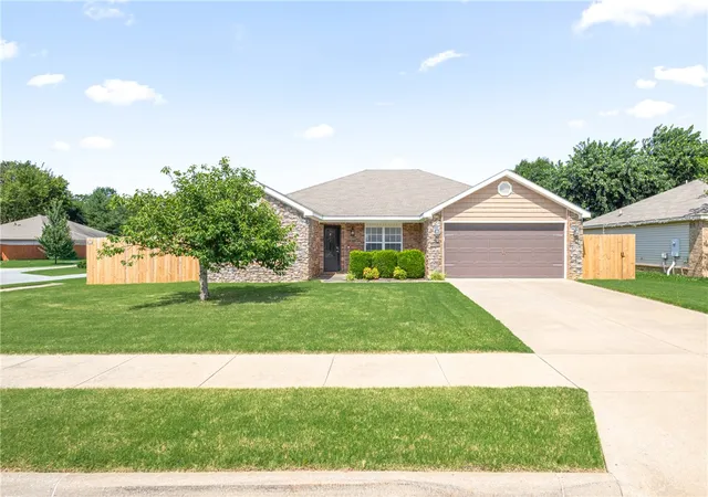 32nd image of 5410 Regent Rd, Bentonville, AR 72713 | MLS# 1354002
