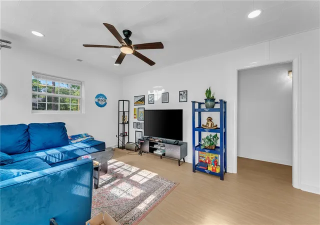 4th image of 5 S Pollard Ave, Fayetteville, AR 72701 | MLS# 1353828