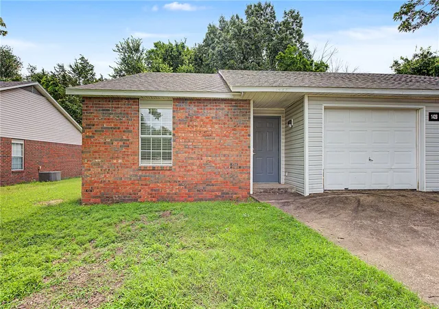 1st image of 1428 N Boxley Ave, Fayetteville, AR 72704 | MLS# 1353668