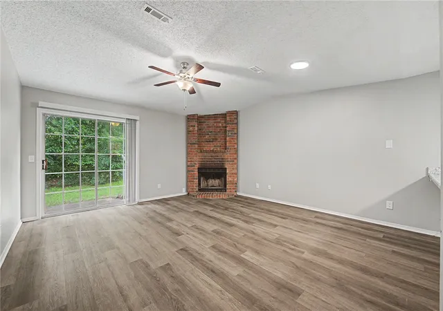 4th image of 1428 N Boxley Ave, Fayetteville, AR 72704 | MLS# 1353668