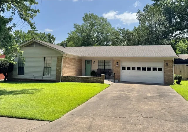 Homes for sale in Russellville, AR | 1101 S Laredo Ave, Russellville, AR 72801 | MLS# 1354015