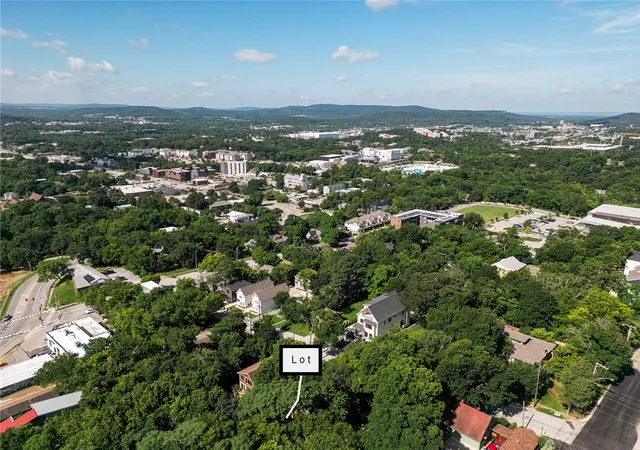 5th image of 214 Church Ave, Fayetteville, AR 72701 | MLS# 1353804