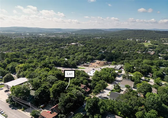 6th image of 214 Church Ave, Fayetteville, AR 72701 | MLS# 1353804
