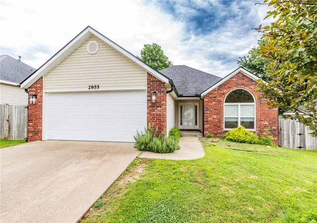 1st image of 2955 Orchard St, Springdale, AR 72764 | MLS# 1354044