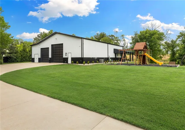 Homes for sale in Cave Springs, AR | 260 W Brown Rd, Cave Springs, AR 72718 | MLS# 1351548