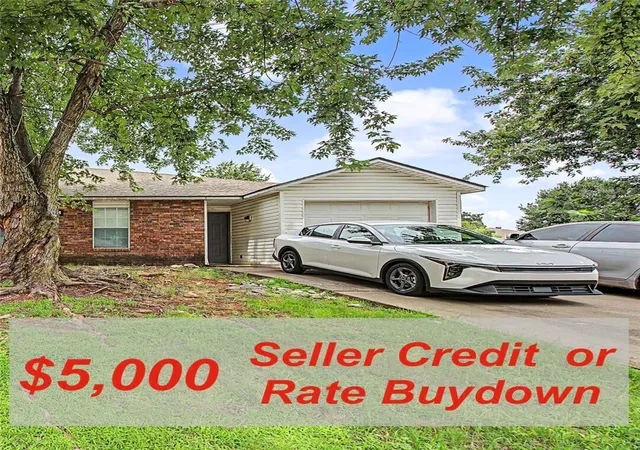 Photo 1 of Townhouse for sale at 1599 N Boxley Ave, Fayetteville, AR 72704 | MLS# 1352922 | Listing updated on 2026-10-07