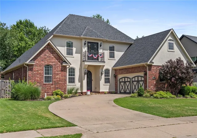 2nd image of 207 N Angel Falls Ln, Springdale, AR 72762 | MLS# 1353970