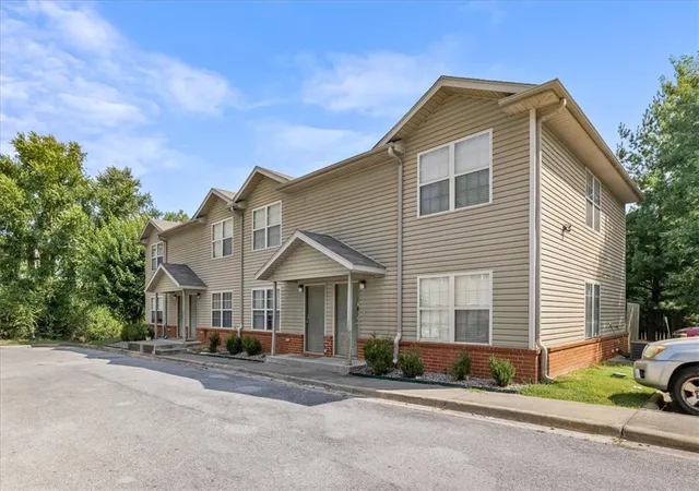 Homes for sale in Fayetteville, AR | 1428 W Netherland Wy #1, Fayetteville, AR 72701 | MLS# 1354129