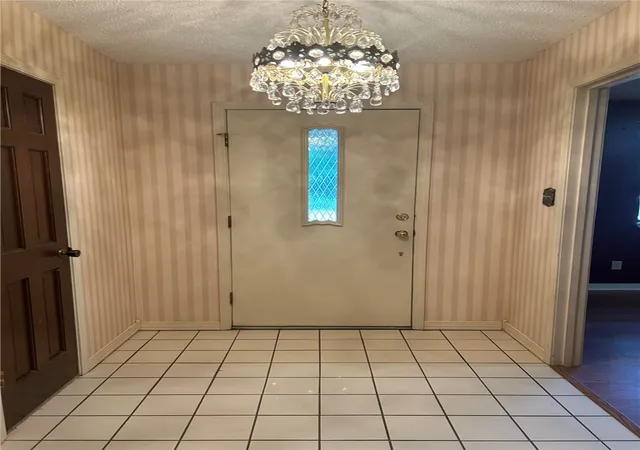 Photo 3 of Single family home for sale at 2813 W D St, Russellville, AR 72801 | MLS# 1354154 | Listing updated on 2026-07-07